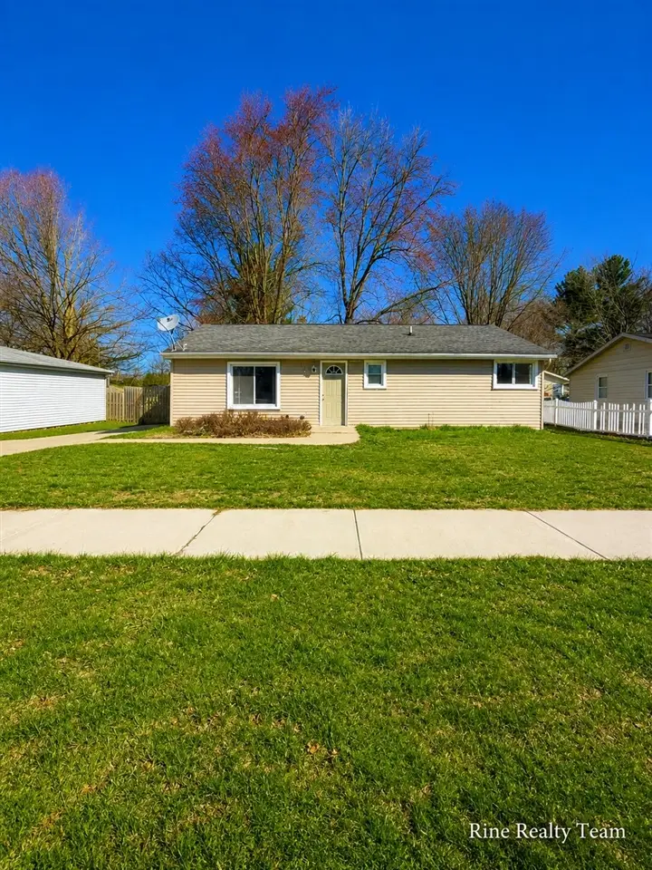 714 Cherry, Charlotte, MI 48813 - #3
