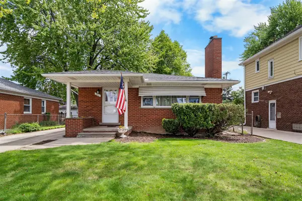 7613 Kolb, Allen Park, MI 48101