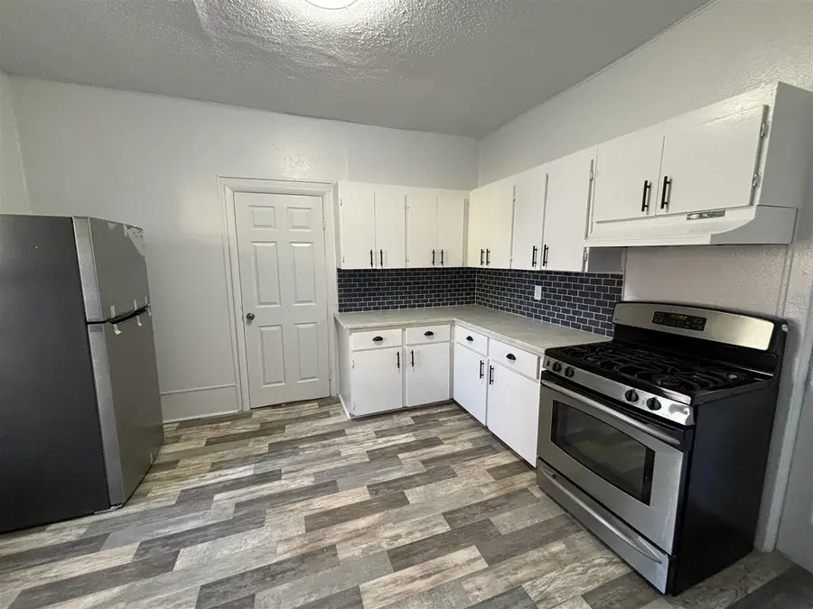 515 Locust, Kalamazoo, MI 49007 - #2
