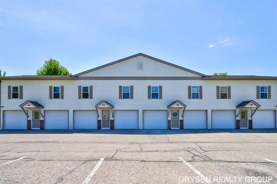 5752 East Town #9, Hudsonville, MI 49426 - #3