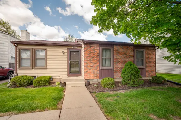 2887 Roundtree, Troy, MI 48083