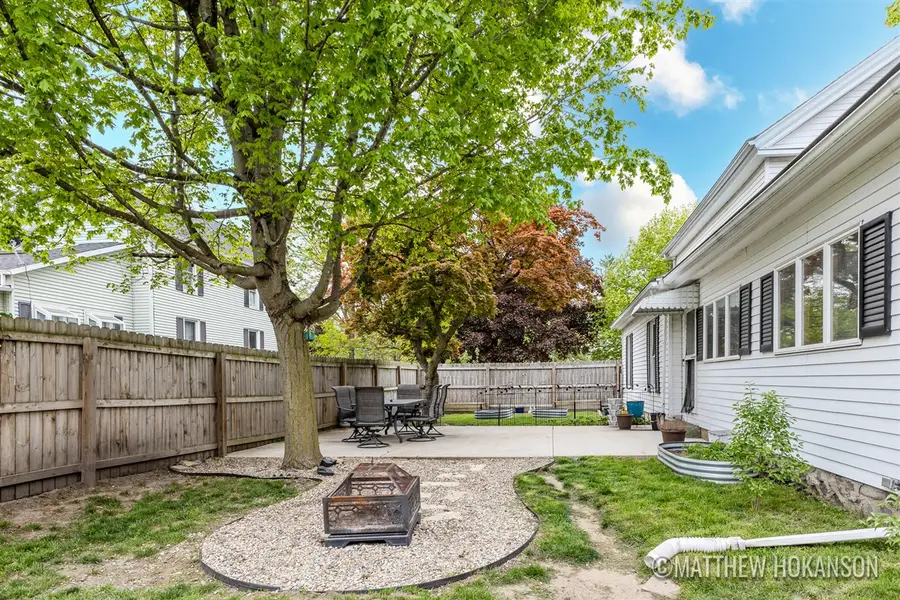 301 S Broadway, Hastings, MI 49058 - #3