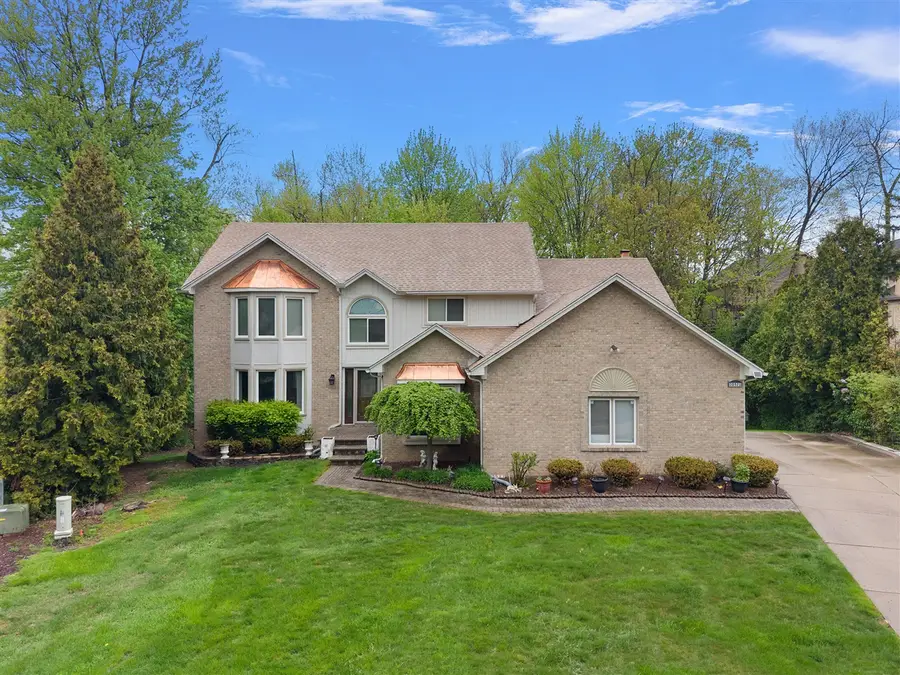 30521 Knighton, Farmington, MI 48331 - #2