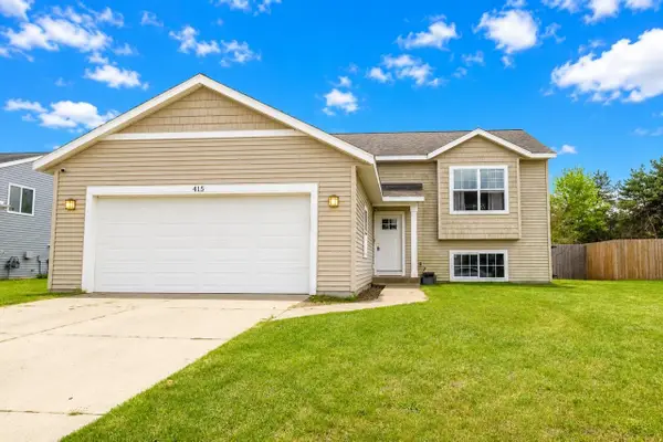 415 White Pine, Belding, MI 48809