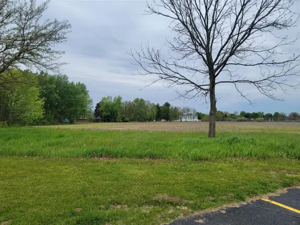 V/l Fawn River, Sturgis, MI 49091