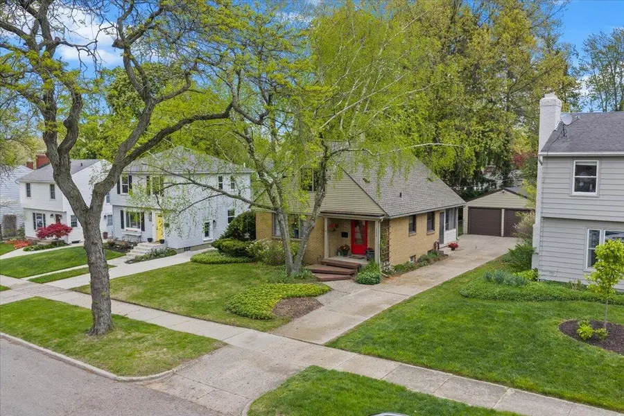 1730 Cambridge, Grand Rapids, MI 49506 - #3