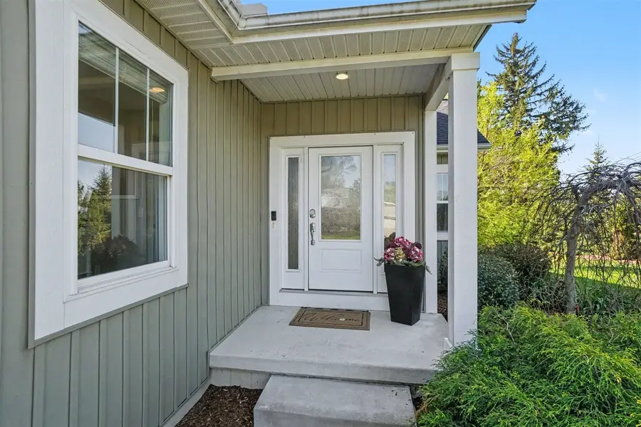 9592 Bluff Lake, Zeeland, MI 49464 - #2