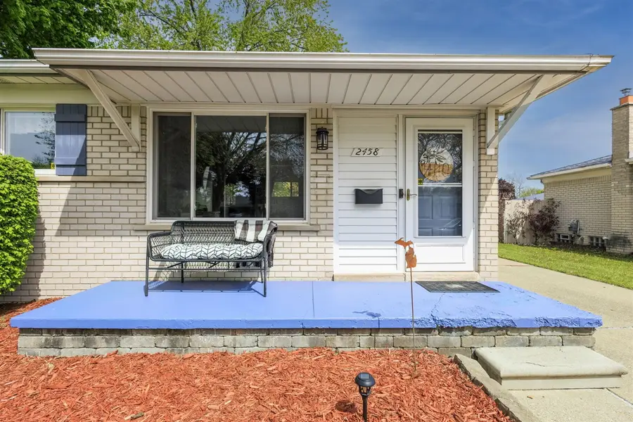2458 Milverton, Troy, MI 48083 - #2