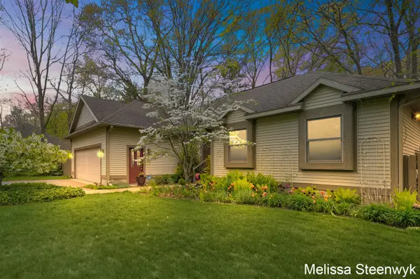 2740 Hittle Creek, Fruitport, MI 49415