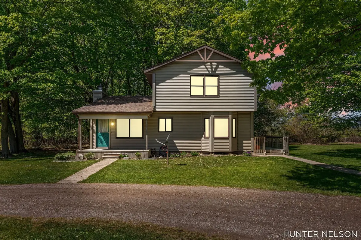 8255 Alpine, Sparta, MI 49345 - #1