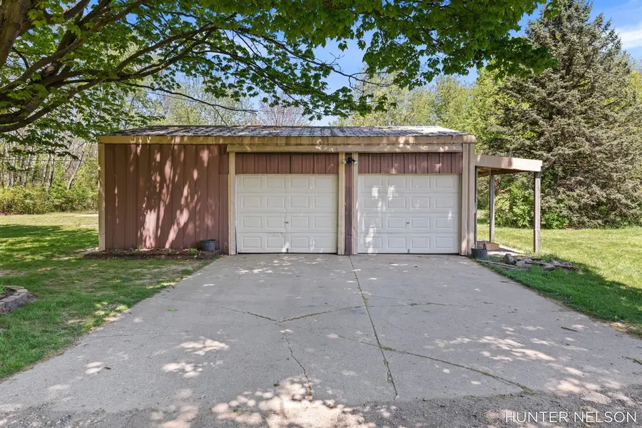 8255 Alpine, Sparta, MI 49345 - #3
