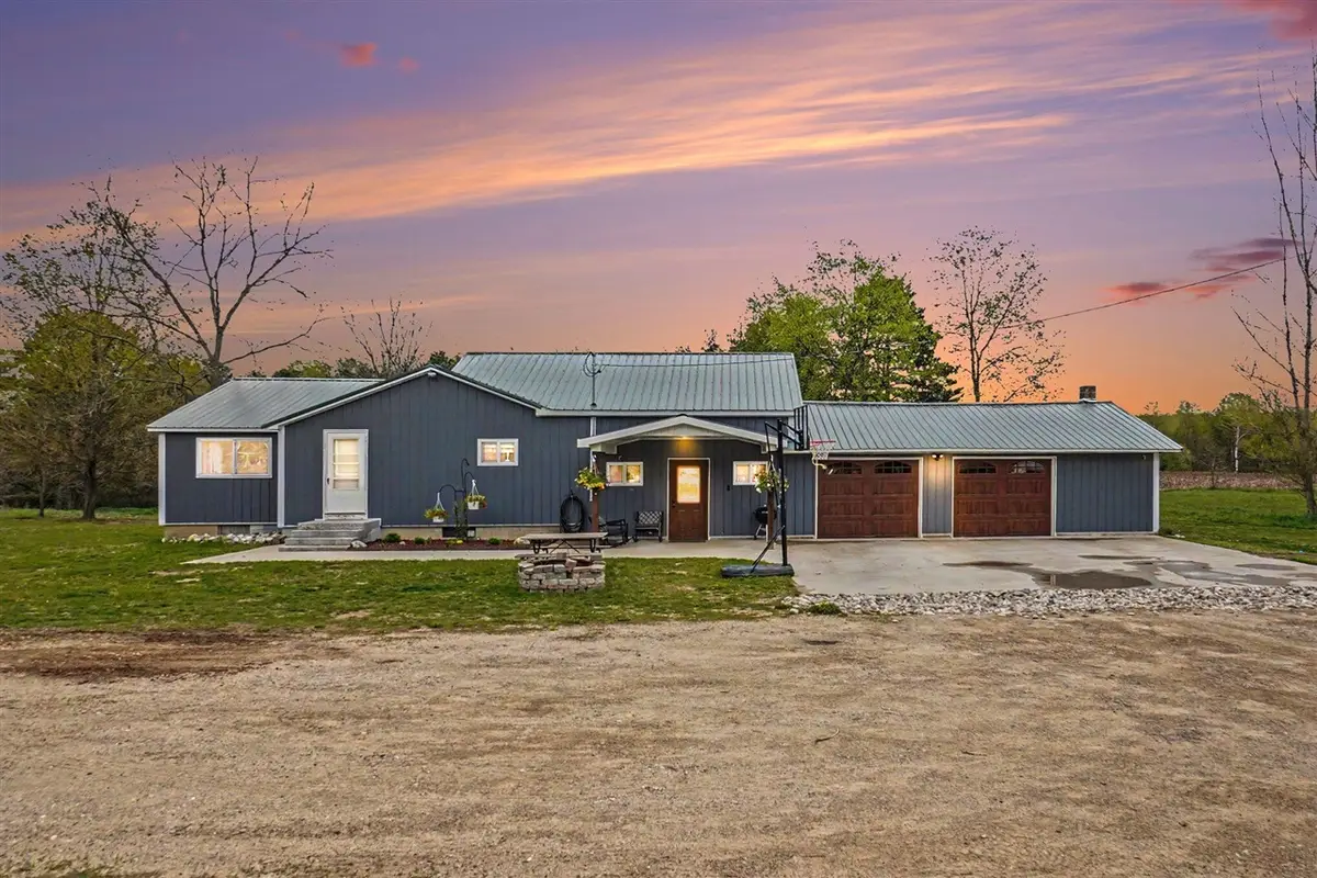 18680 220th, Big Rapids, MI 49307 - #1
