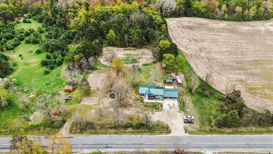 18680 220th, Big Rapids, MI 49307 - #2