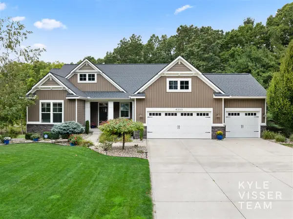 6283 Boulder Ridge, Belmont, MI 49306
