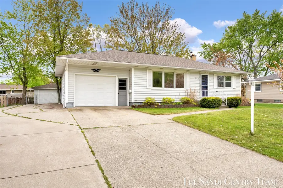 1230 Marion, Grand Haven, MI 49417 - #2