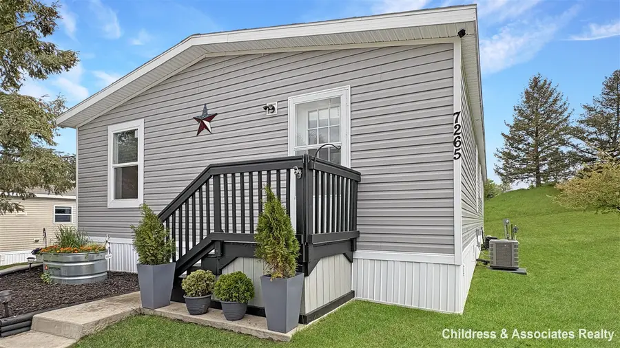 7265 Old Hickory, Belmont, MI 49306 - #2