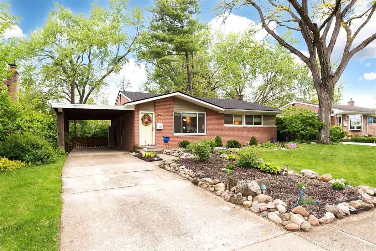 562 Rosemont, Saline, MI 48176 - #1