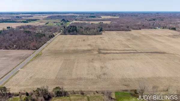 127ave, Fennville, MI 49408