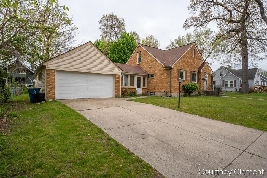 2565 Cherrywood, Wyoming, MI 49519 - #3