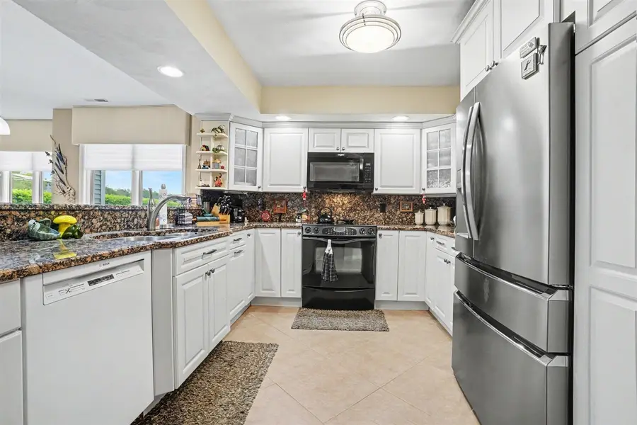 355 W Columbia #104, Battle Creek, MI 49015 - #3