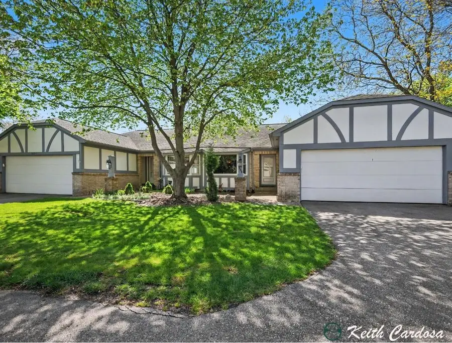 3119 W Maple Villa, Grand Rapids, MI 49508 - #3