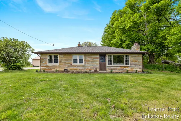 8500 Tasker, Bellevue, MI 49021