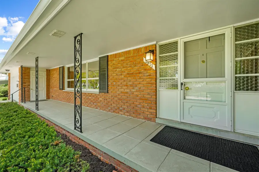 1911 Mershon, Ann Arbor, MI 48103 - #3