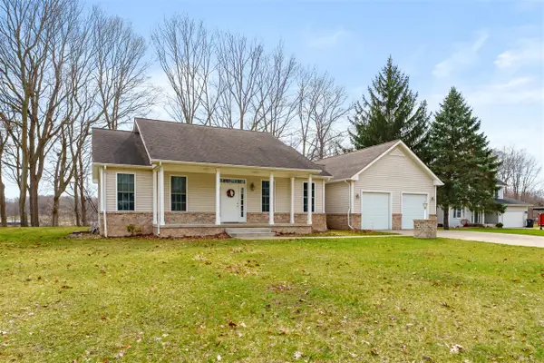 3220 Fairhaven, Allegan, MI 49010