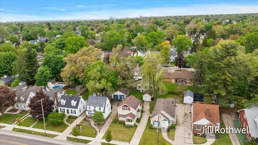 651 Alger, Grand Rapids, MI 49507 - #2