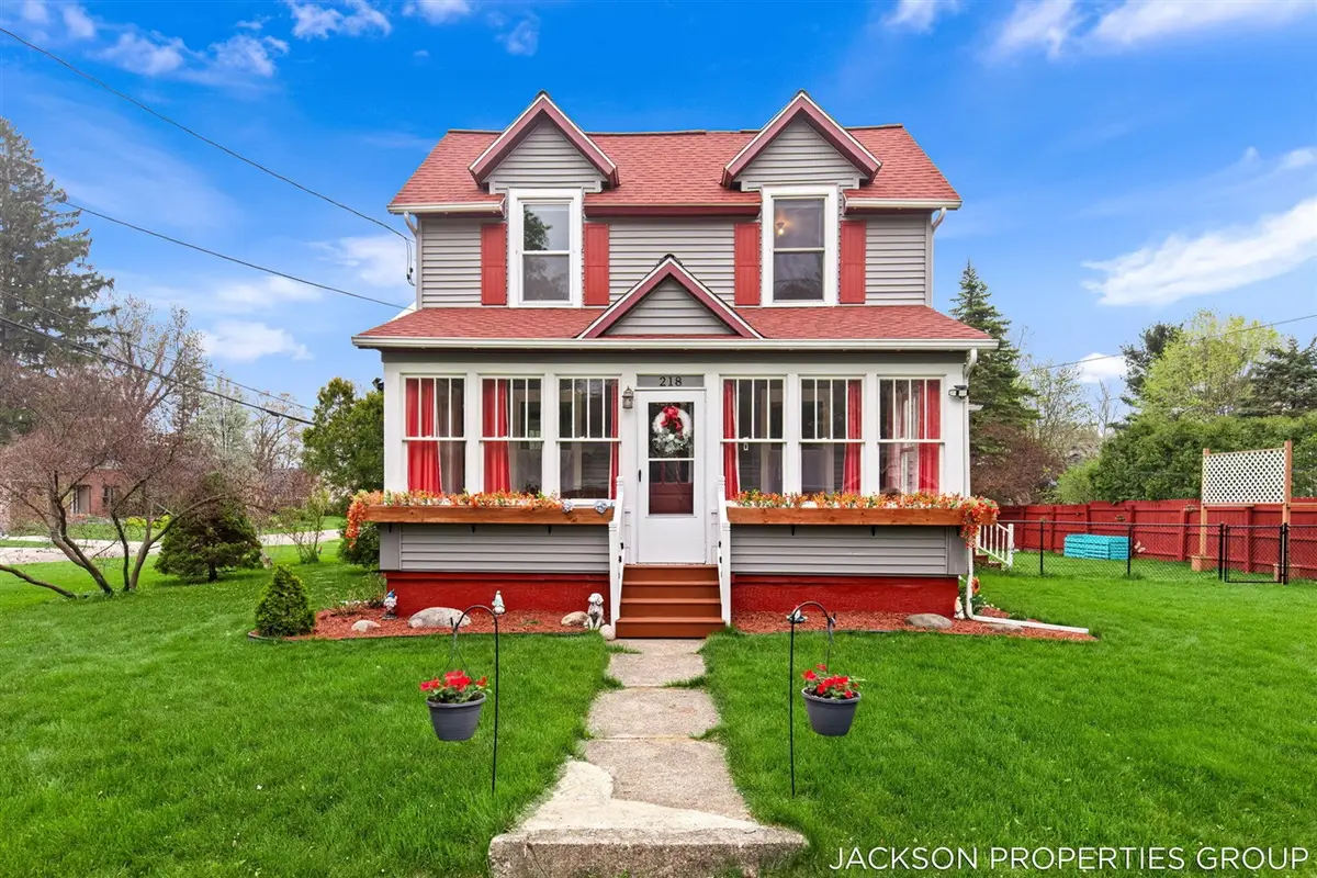 218 N Jackson, Spring Lake, MI 49456 - #1