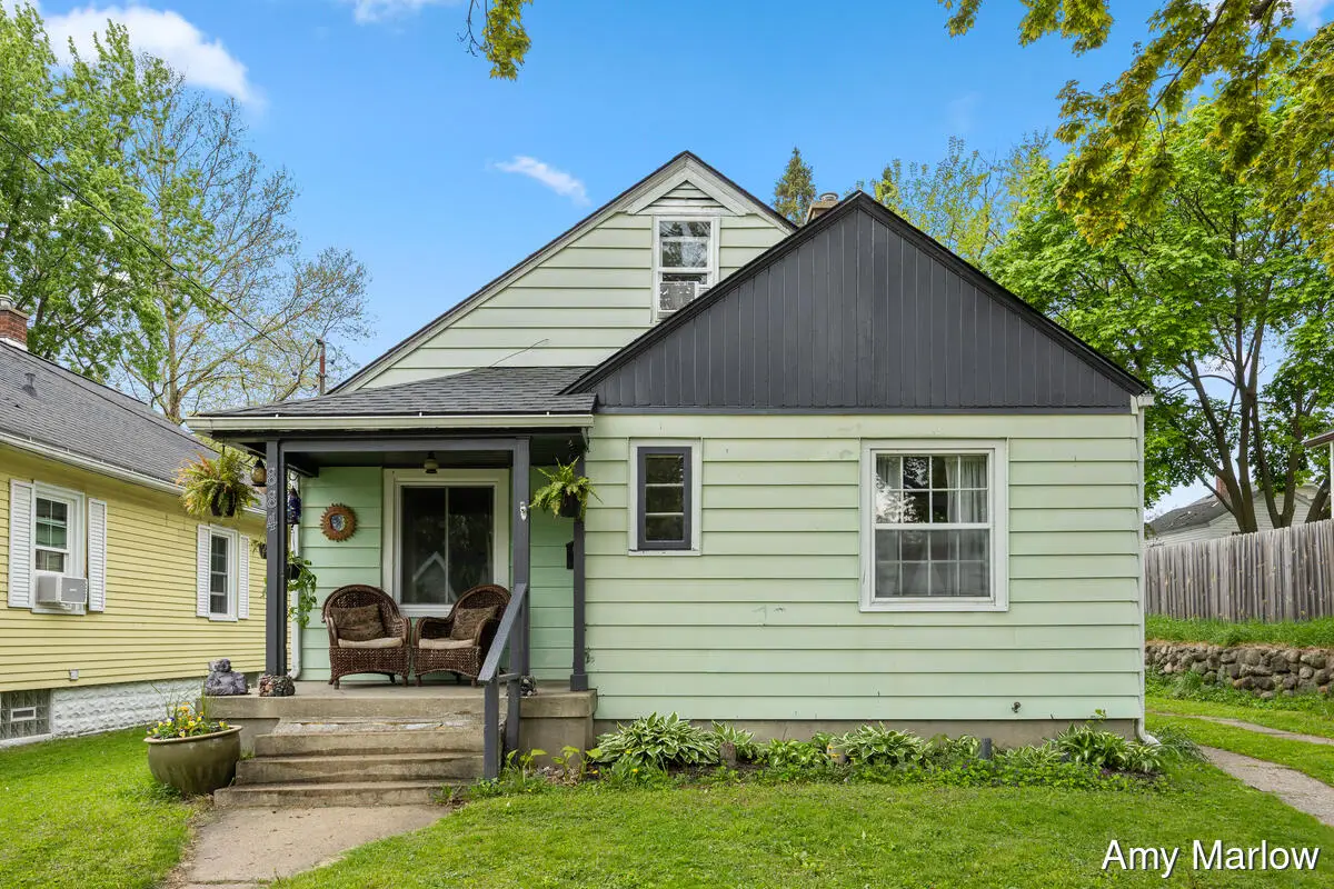884 Hollywood, Grand Rapids, MI 49505 - #1