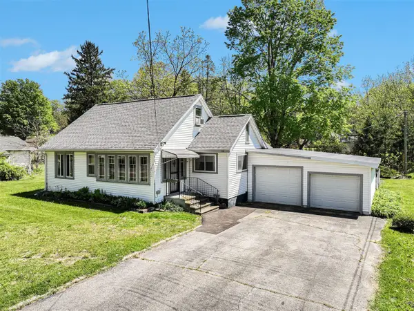 315 Pine, Decatur, MI 49045