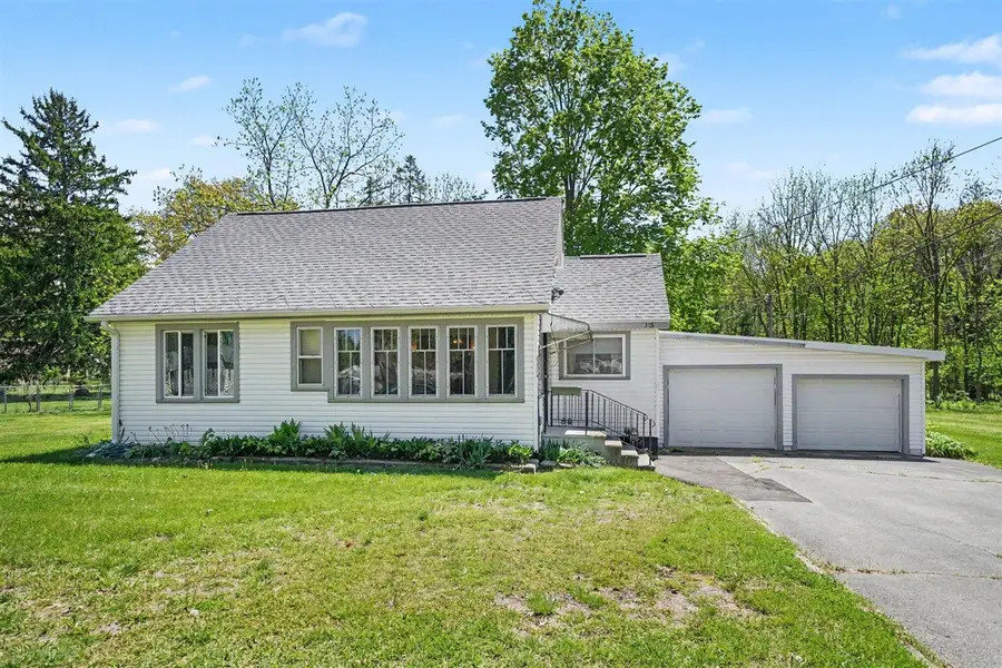 315 Pine, Decatur, MI 49045 - #2