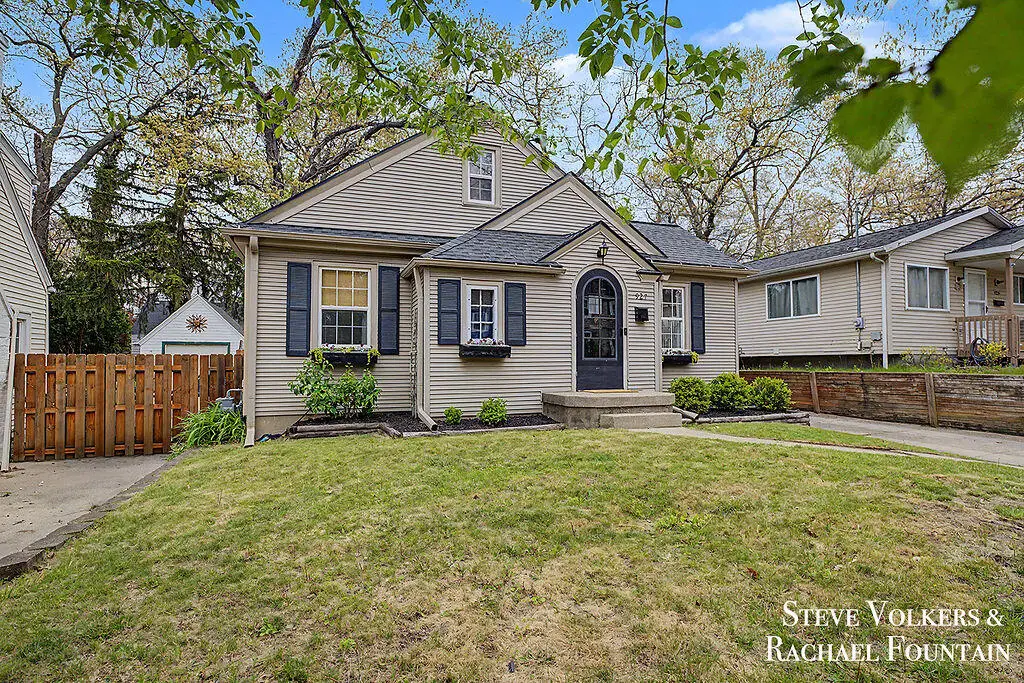 927 Joslin, Grand Rapids, MI 49507 - #1