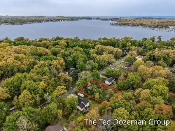0 Post, Holland, MI 49424