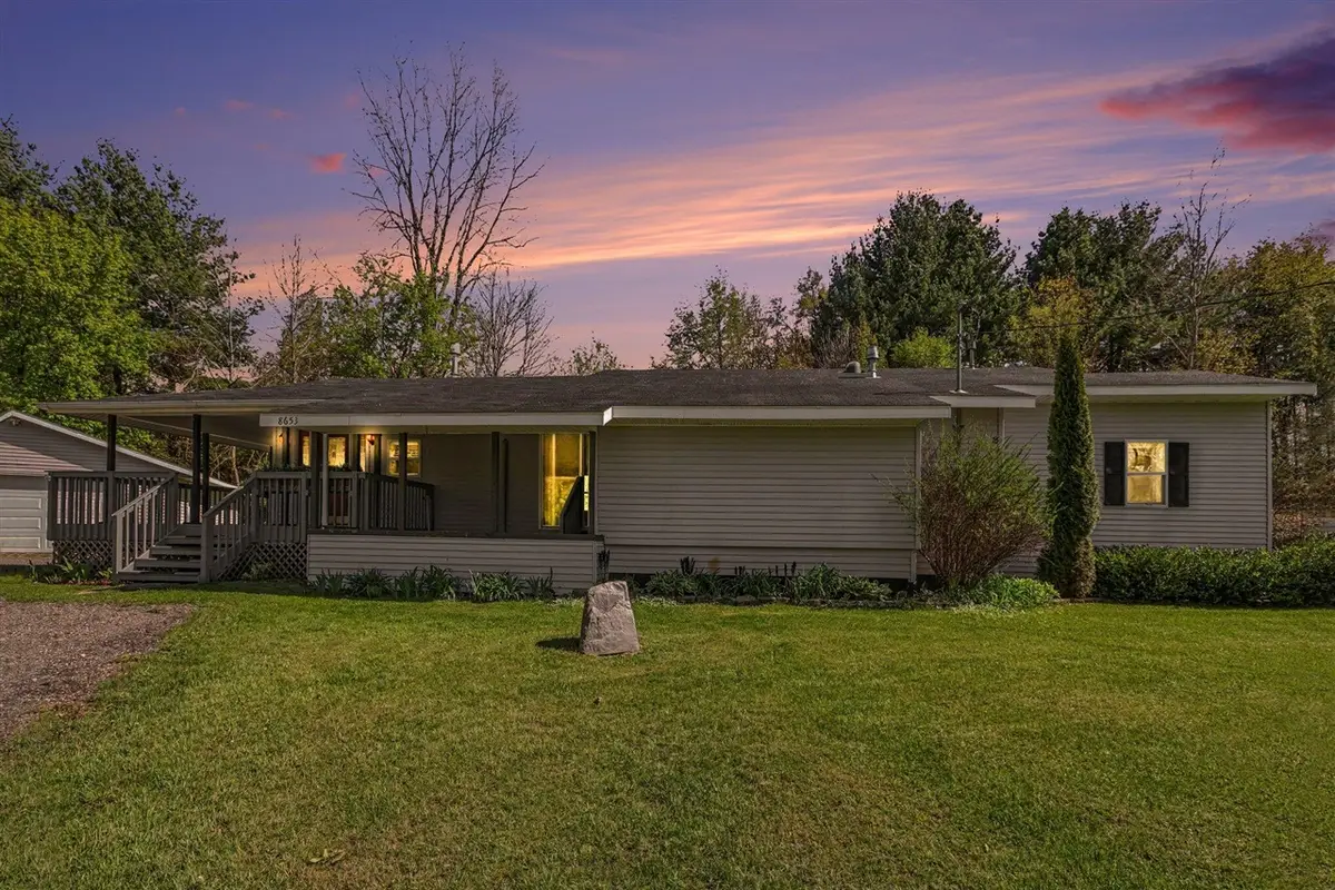 8653 Chain O Lakes, Delton, MI 49046 - #1