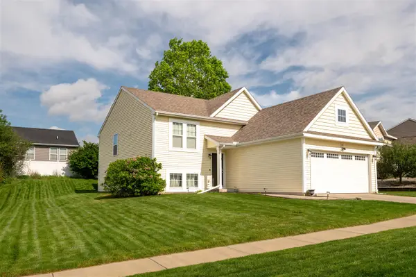 10121 Castle Creek #45, Galesburg, MI 49053