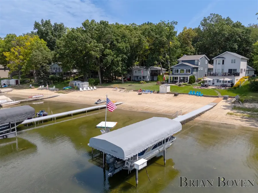 7550 Hessler, Rockford, MI 49341 - #2