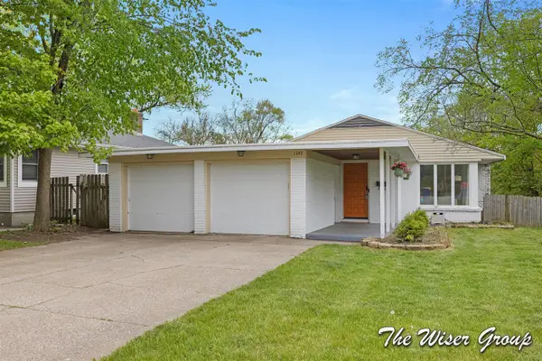 1742 Boston, Grand Rapids, MI 49506