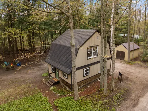 3513 River, Frankfort, MI 49635