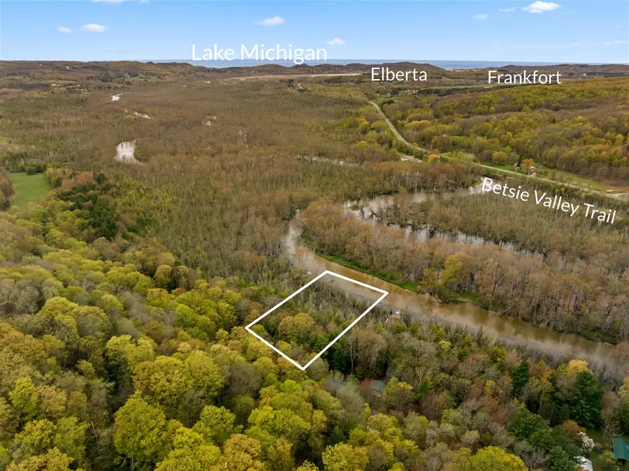 3513 River, Frankfort, MI 49635 - #2