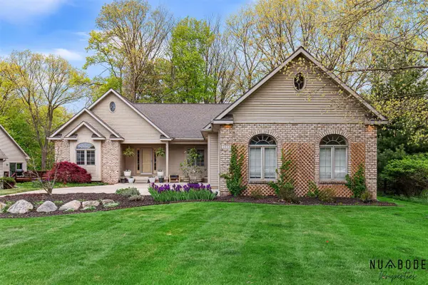 2333 Longmeadow, Grand Rapids, MI 49504