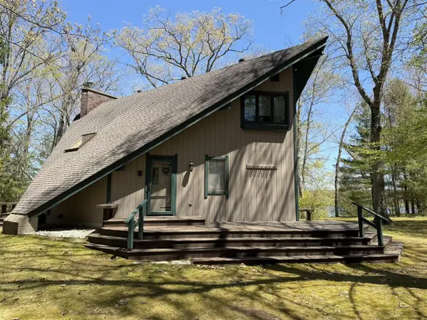 5620 N Utter, Irons, MI 49644