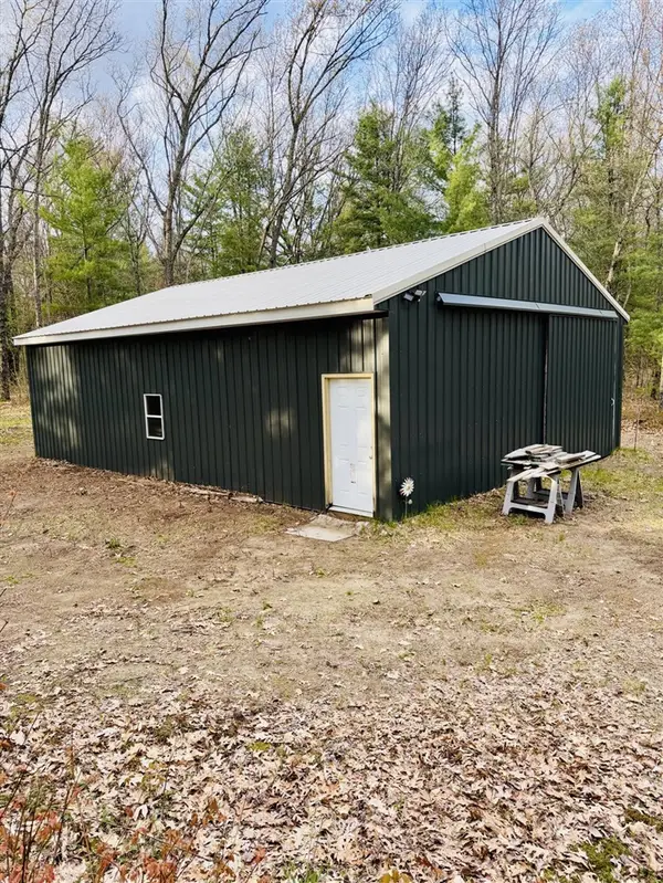 1661 N Centerline, White Cloud, MI 49349