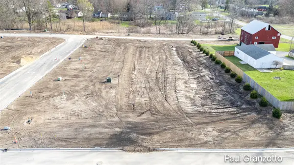 3026 Dawson, Kentwood, MI 49512