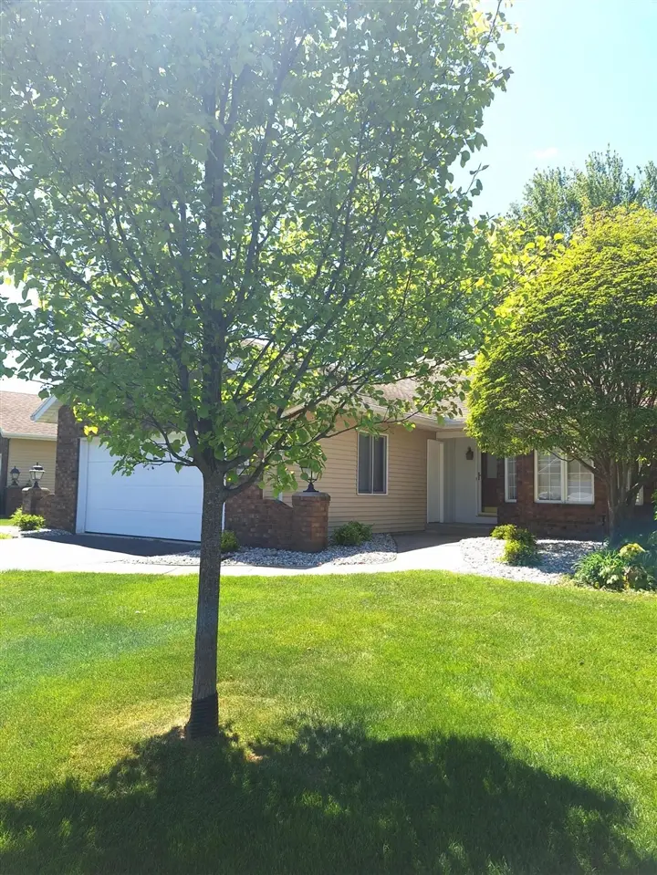 4207 Redbush, Grandville, MI 49418 - #3