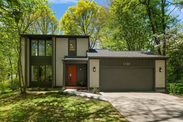 1131 Fernridge, Grand Rapids, MI 49546