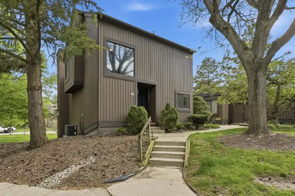 18 Northwick, Ann Arbor, MI 48105