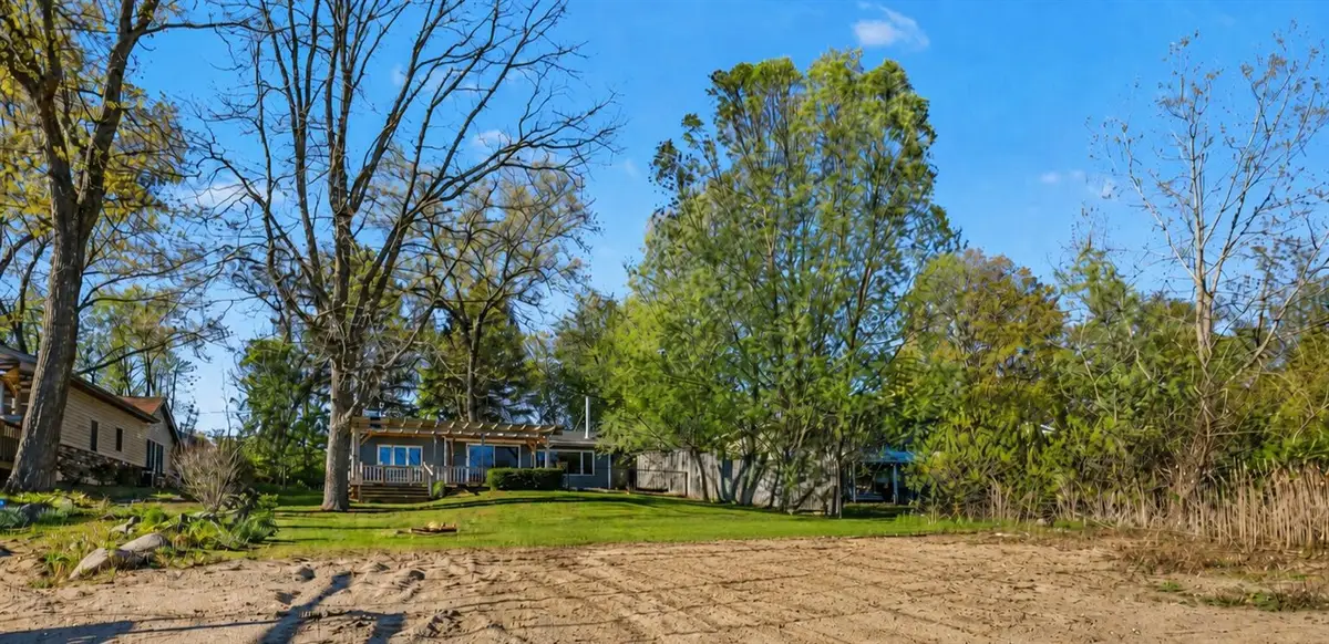 13615 Sunset Shores, Cedar Springs, MI 49319 - #1