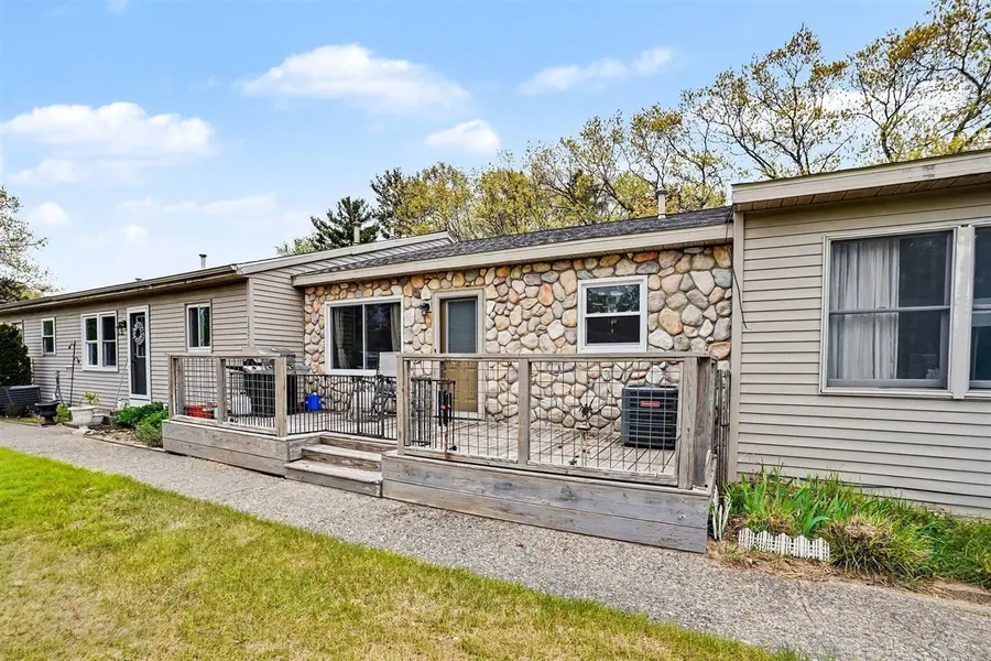 18210 Mohawk #2, Spring Lake, MI 49456 - #2